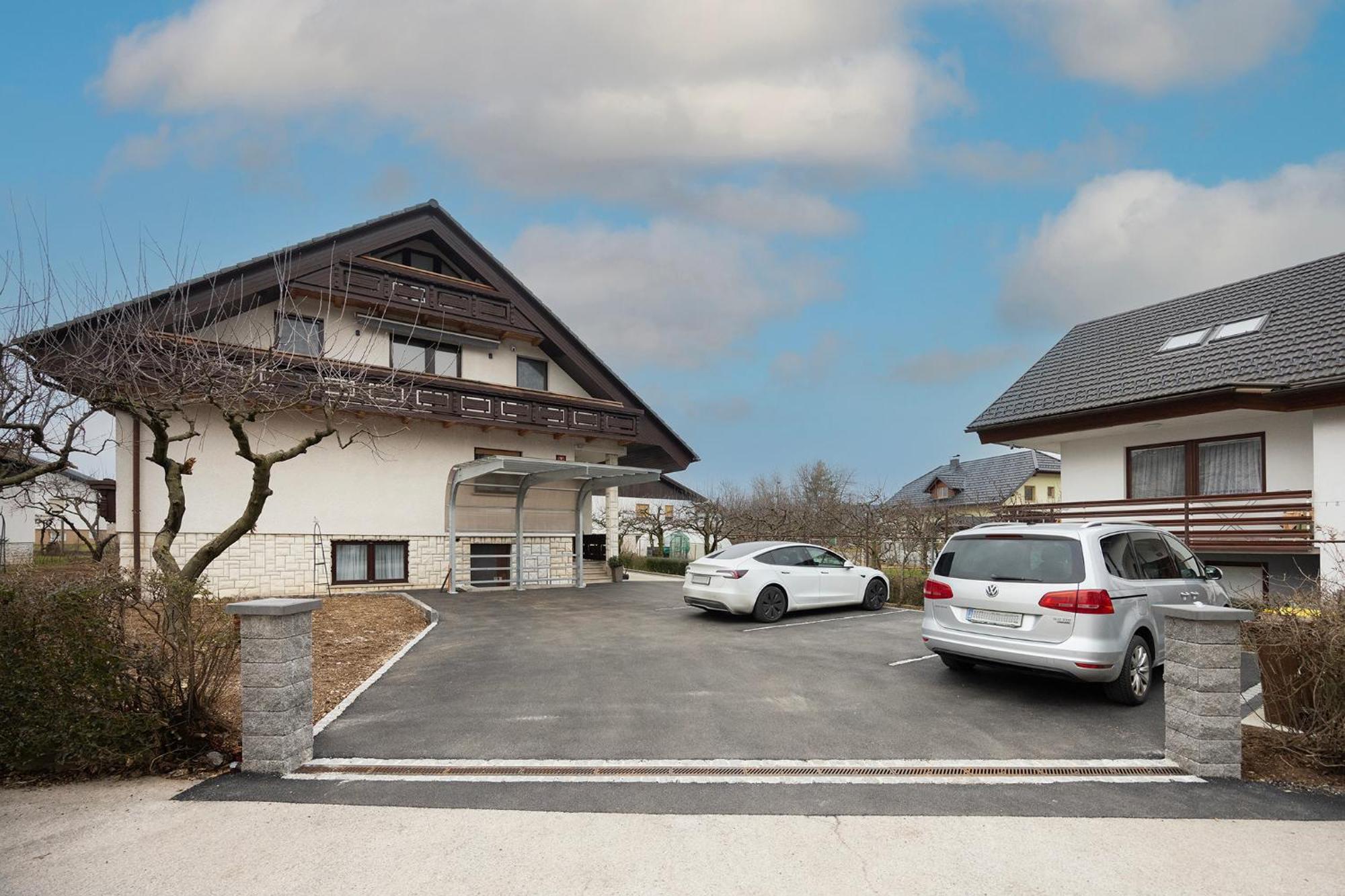 Papas Apartment Lesce (Upper Carniola) Exterior foto